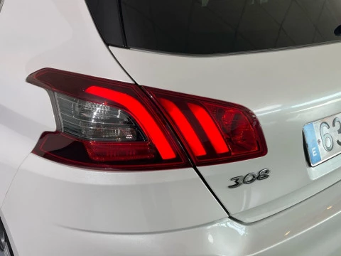 Peugeot 308 5p GT Line 1.2 PureTech 96KW (130CV) S&S