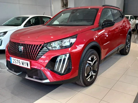 Peugeot 2008 Allure Gasolina 100 S&S 6 Vel. MAN