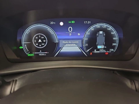 Toyota C-HR Advance Hybrid 140