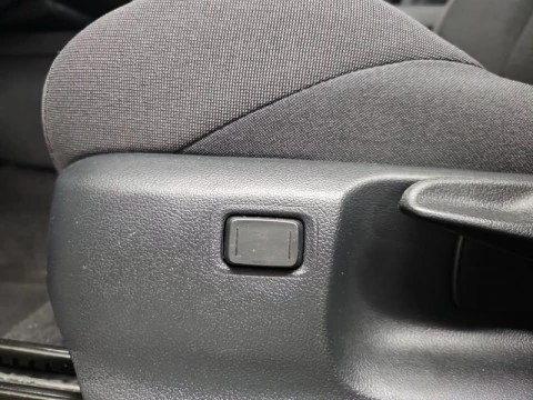 Toyota C-HR Advance Hybrid 140