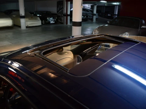 Porsche 911 CARRERA 4 COUPE