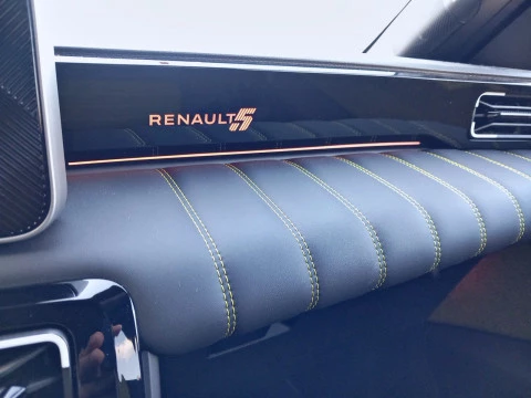 Renault R5 E-Tech RENAULT  Iconic cinq autonomia confort 110 kW