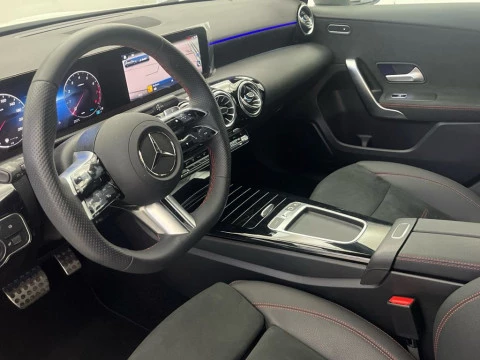 Mercedes-Benz Clase A 200 Compacto