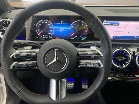 Mercedes-Benz Clase A 200 Compacto