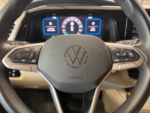 Volkswagen Multivan 2.0 TDI DSG 150 5P 7 Plazas