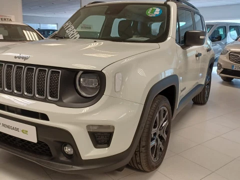 Jeep Renegade eHybrid Summit 1.5 MHEV 130hp Dct Fwd Jeep Renegade eHybrid Summit 1.5 MHEV 130hp Dct Fwd