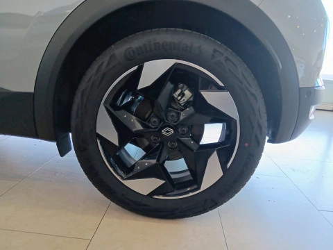 Renault Captur techno Eco-G 100cv (74 kW)