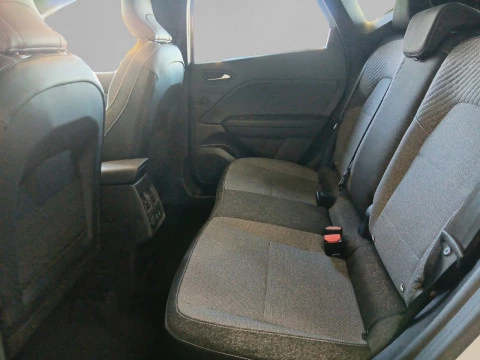 Renault Captur techno Eco-G 100cv (74 kW)