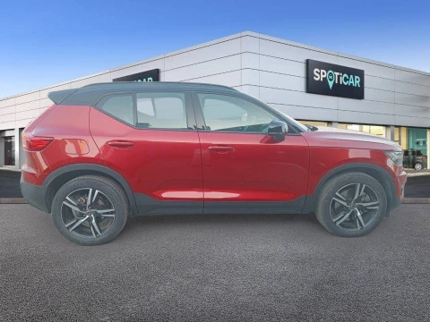 Volvo XC40 1.5 T4 Twin Recharge R-Design Auto