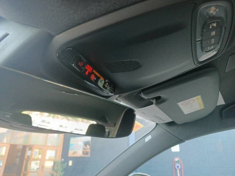 Volvo XC40 1.5 T4 Twin Recharge R-Design Auto