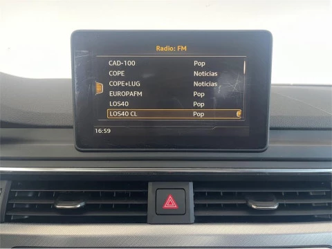 Audi A4 2.0 TDI clean d 150CV S line edition