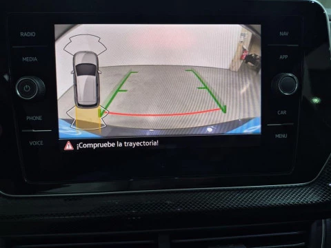 Volkswagen T-Cross R-Line 1.0 TSI 85 kW (116 CV)