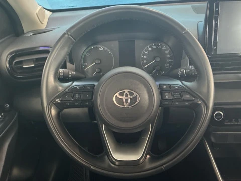 Toyota Yaris TOYOTA ACTIVE PLUS 120H