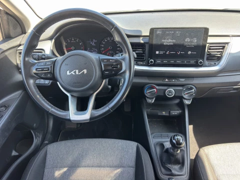 Kia Stonic 1.2 DPi 62kW (84CV) Concept