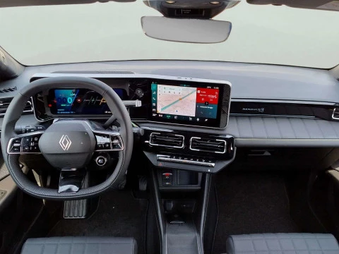 Renault 4 E-Tech Renault  Iconiq autonomia confort 110kW