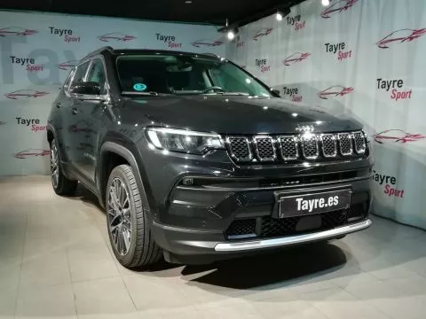 Jeep Compass 1.3 Gse T4 96kW (130CV) Limited MT FWD Jeep Compass 1.3 Gse T4 96kW (130CV) Limited MT FWD