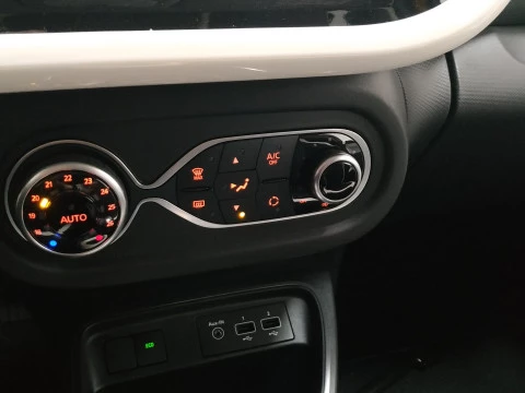 Renault Twingo Zen 60 kW R80 batería 20kWh