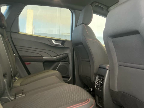 Ford Kuga ST-Line 2.5 Duratec FHEV 132kW Auto