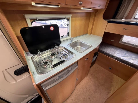 ELNAGH BARON BARON 37