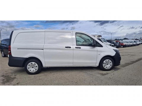 Mercedes-Benz Vito 111 CDI Larga