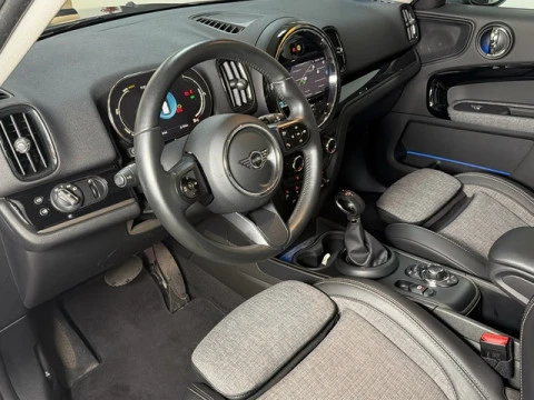 MINI Countryman Cooper S E ALL4 162 kW (220 CV)