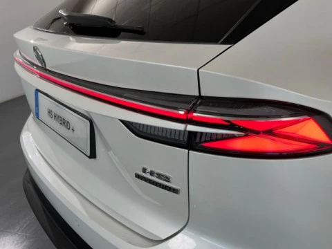 MG HS 1.5 Hybrid+ Luxury