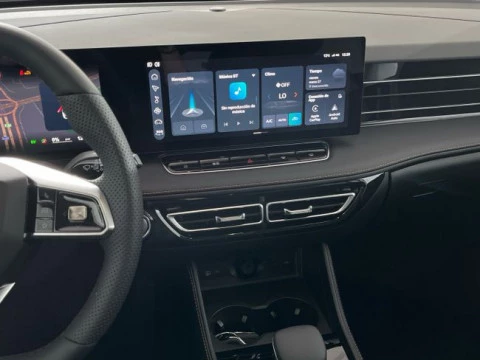 MG HS 1.5 Hybrid+ Luxury