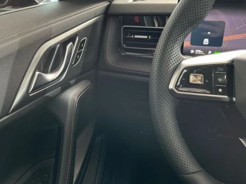 MG HS 1.5 Hybrid+ Luxury