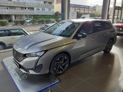 Peugeot 308 fam. 1.5 BLUEHDI 130 EAT8 ALLURE PACK SW 5P