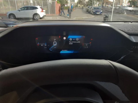 Peugeot 308 fam. 1.5 BLUEHDI 130 EAT8 ALLURE PACK SW 5P