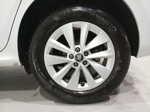 Skoda Kamiq 1.0 TSI Selection DSG 85 kW (115 CV)