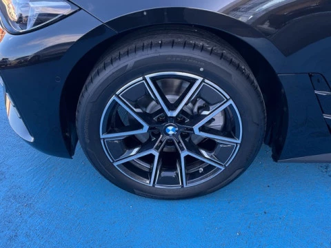 BMW i4 eDrive35 210 kW (286 CV)
