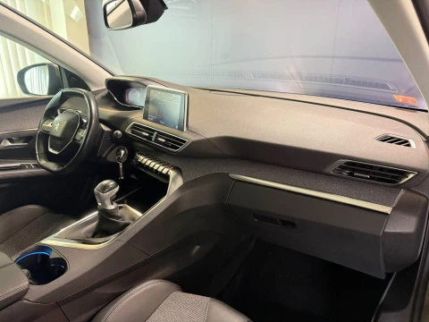 Peugeot 3008 1.5L BlueHDi 96kW (130CV) S&S Allure