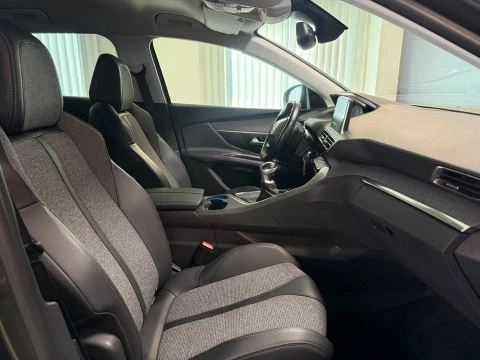 Peugeot 3008 1.5L BlueHDi 96kW (130CV) S&S Allure