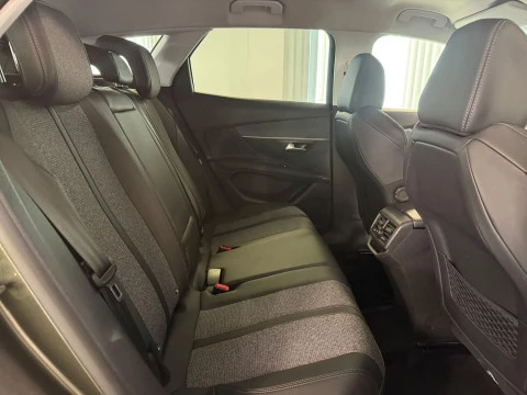 Peugeot 3008 1.5L BlueHDi 96kW (130CV) S&S Allure