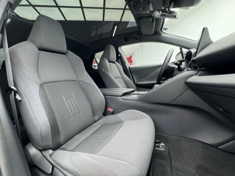 Toyota C-HR Advance Plug-in Hybrid 220