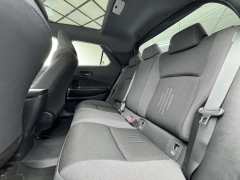 Toyota C-HR Advance Plug-in Hybrid 220