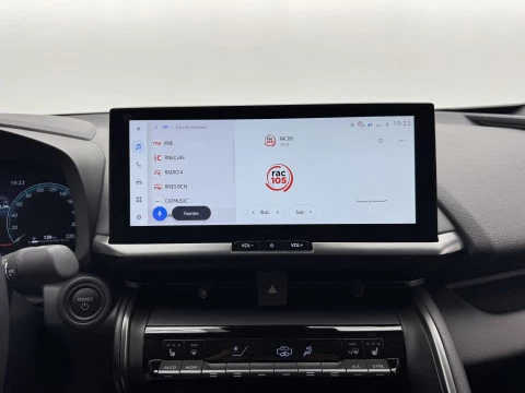 Toyota C-HR Advance Plug-in Hybrid 220