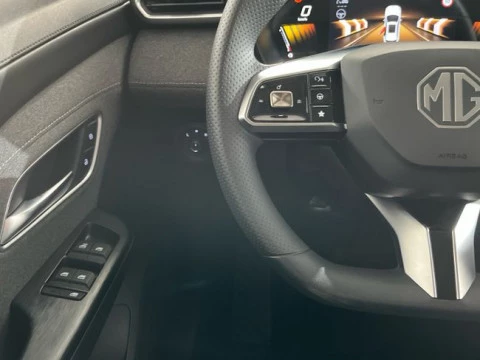 MG ZS Hybrid+ Standard