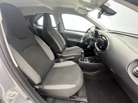 Toyota Aygo X Cross 1.0 VVT-I 72CV Play