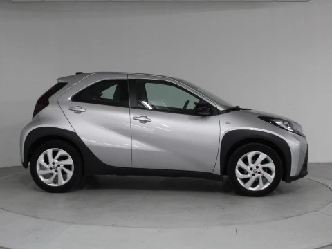 Toyota Aygo X Cross 1.0 VVT-I 72CV Play