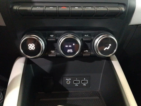 Renault Captur  E-TECH Hibrido Enchufable SL 117kW