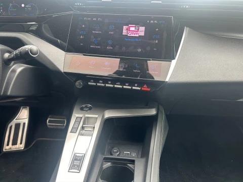 Peugeot 408 NUEVO 408 GT PLUG-IN HYBRID 180 E-EAT8