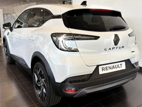 Renault Captur esprit Alpine E-Tech 117kW (160CV) Renault Captur esprit Alpine E-Tech 117kW (160CV)