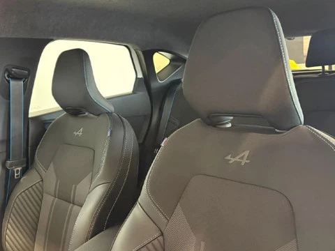 Renault Captur esprit Alpine E-Tech 117kW (160CV) Renault Captur esprit Alpine E-Tech 117kW (160CV)