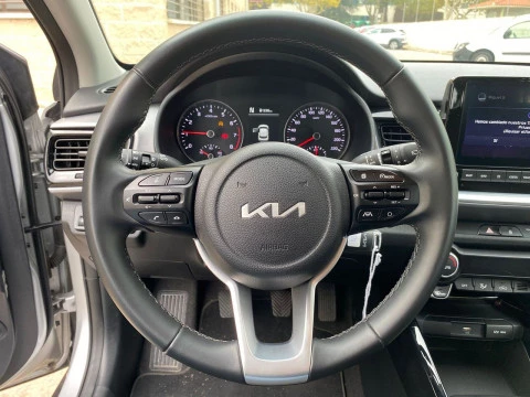 Kia Stonic 1.0 T-GDi 74kW MHEV iMT Drive Plus
