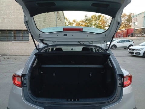 Kia Stonic 1.0 T-GDi 74kW MHEV iMT Drive Plus