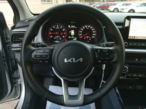 Kia Stonic 1.0 T-GDi 74kW MHEV iMT Drive Plus
