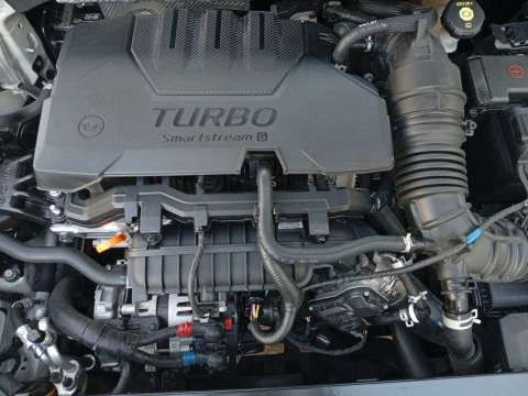 Kia Stonic 1.0 T-GDi 74kW MHEV iMT Drive Plus