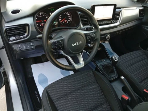 Kia Stonic 1.0 T-GDi 74kW MHEV iMT Drive Plus
